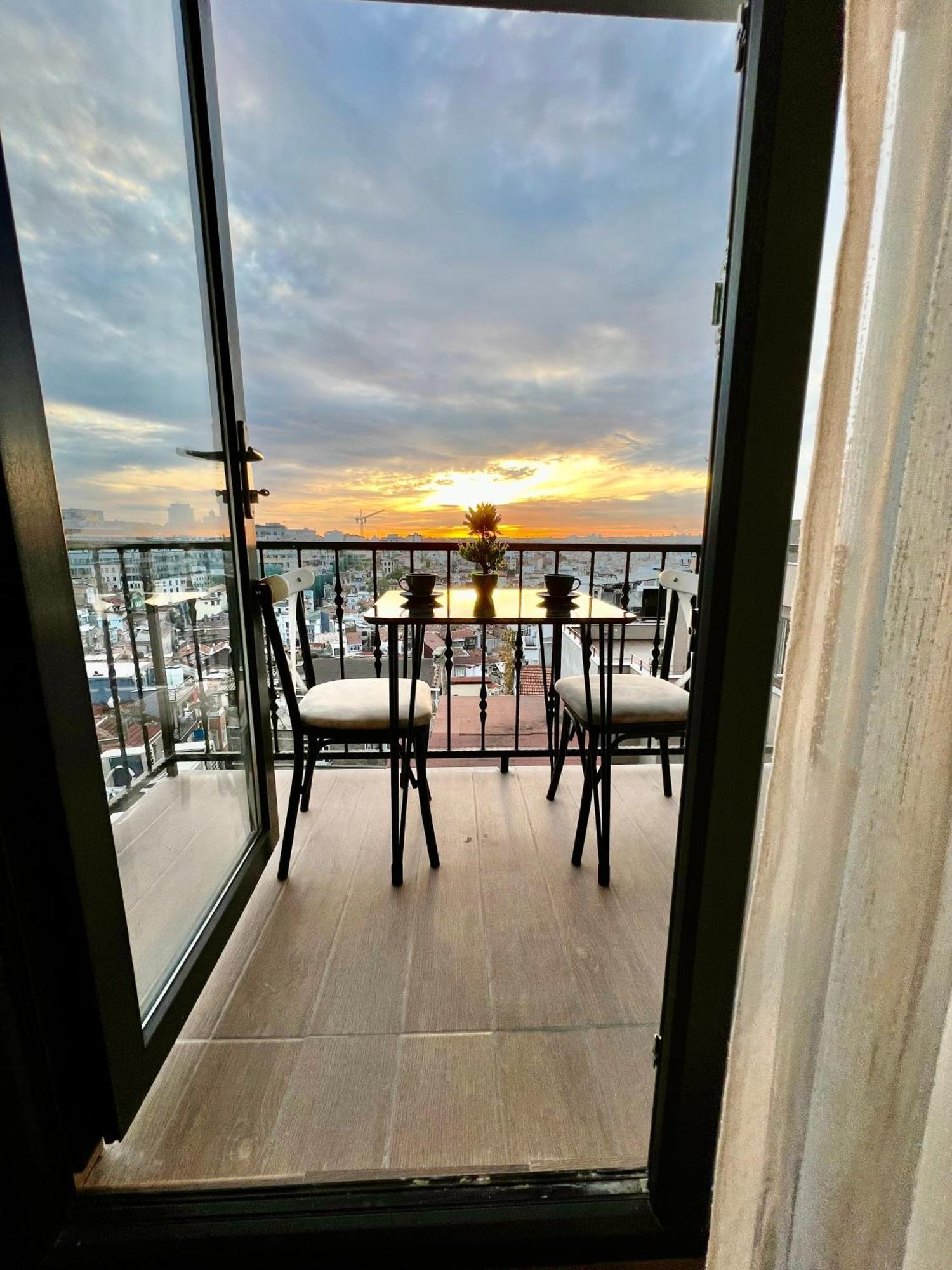 Taksim Larissa Hotel Suites Istambul Extérieur photo